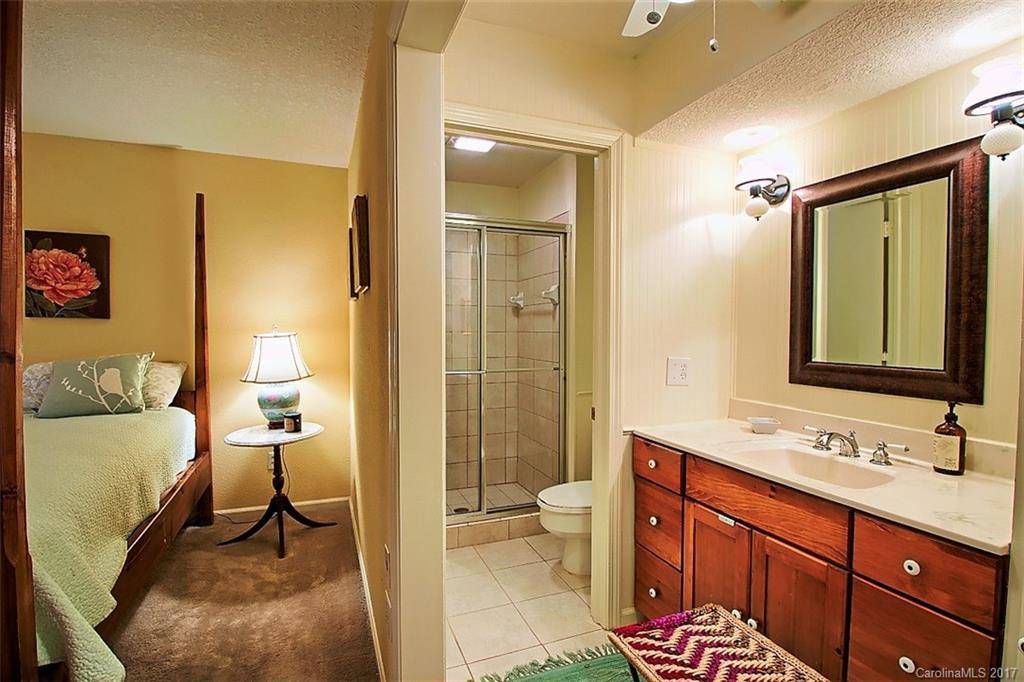 82 Laurelwood Circle #15 - Photo 14