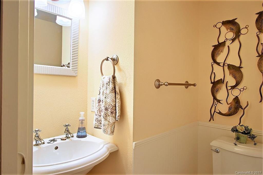 82 Laurelwood Circle #15 - Photo 10