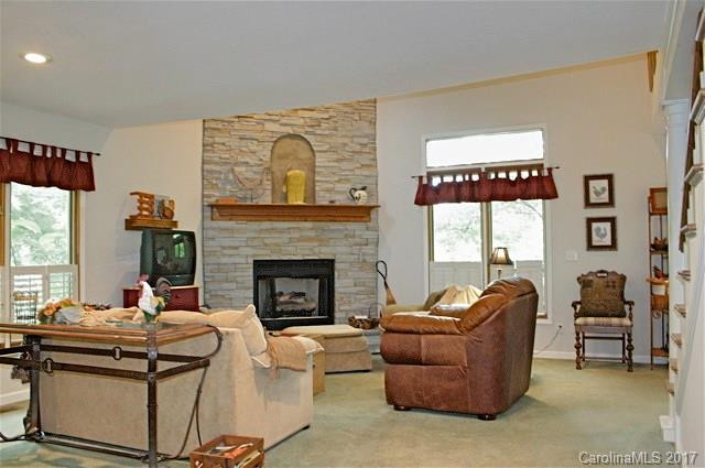 104 Lost Cove Drive - Photo 9