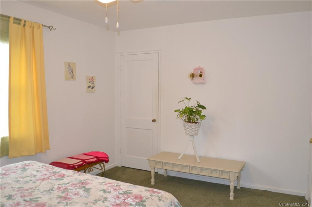 615 Biltmore Avenue #L-3 - Photo 11