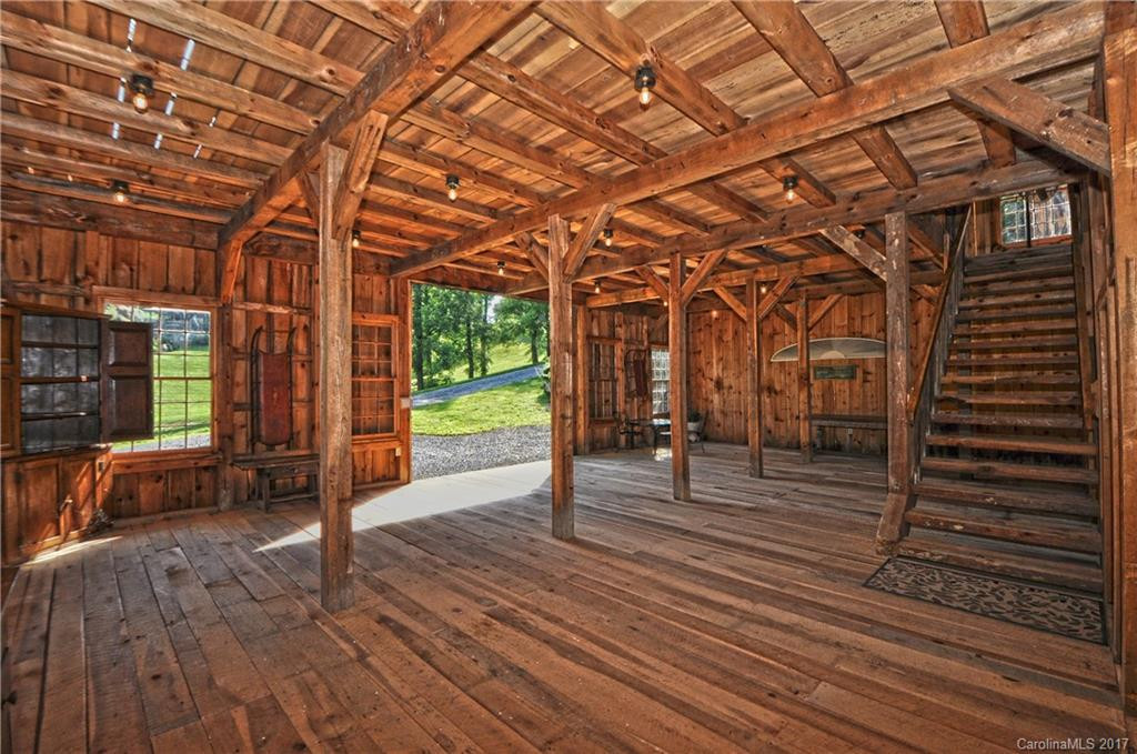 597 Fog Hollow Cove - Photo 15