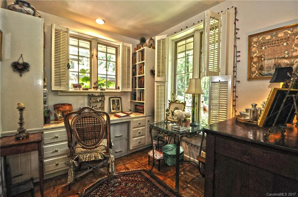 597 Fog Hollow Cove - Photo 9