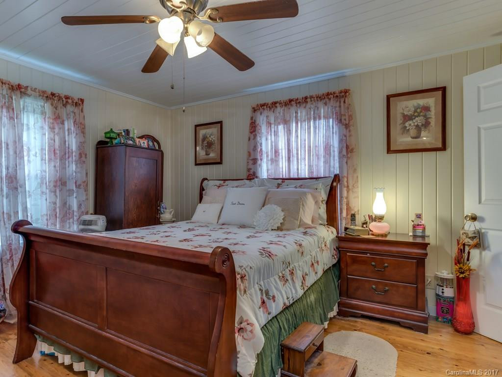 111 Bible School Road - Photo 8