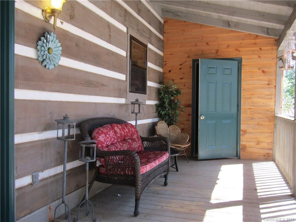 2561 Lower Gabriels Creek Road - Photo 3