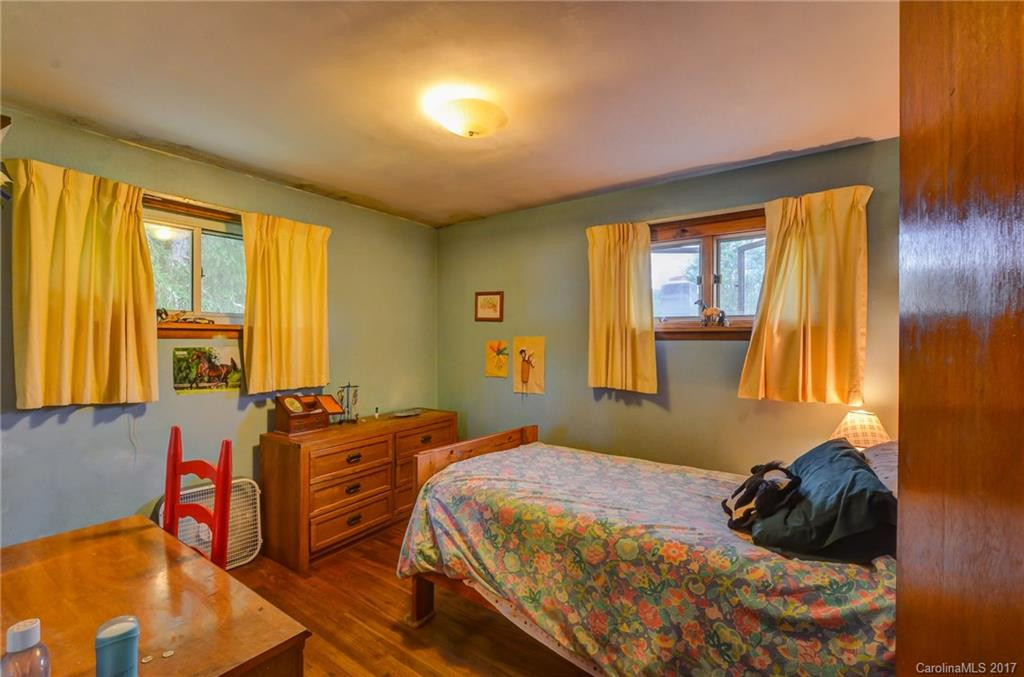 5945 Asheville Highway - Photo 19