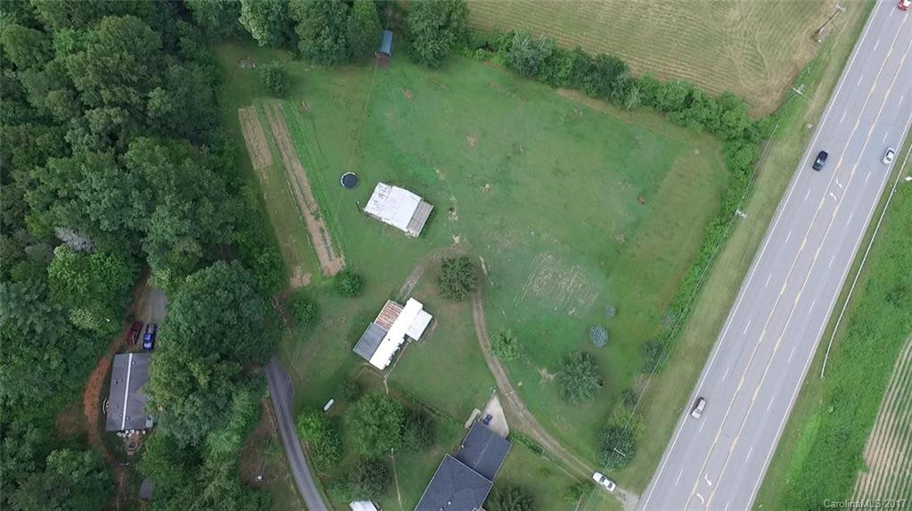 5945 Asheville Highway - Photo 3