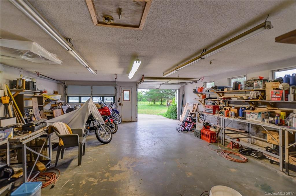 5945 Asheville Highway - Photo 23
