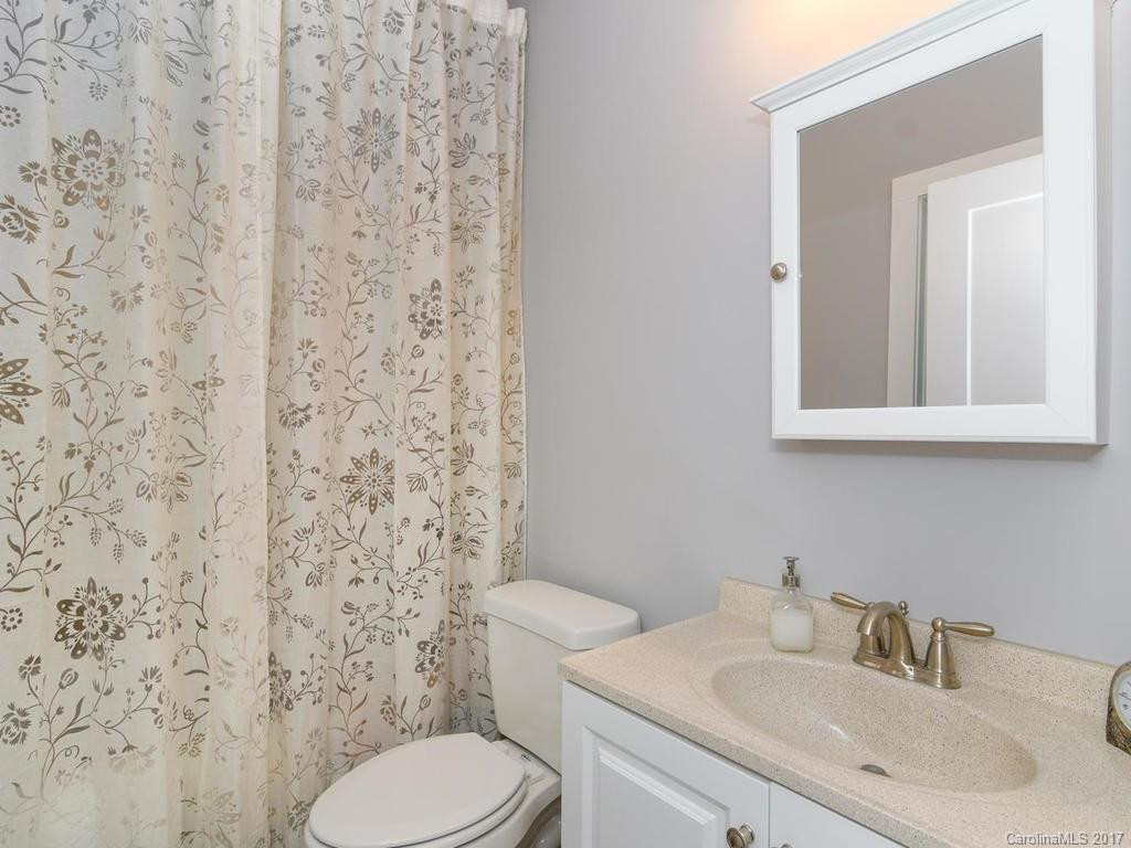 67 Honeysuckle Lane - Photo 17