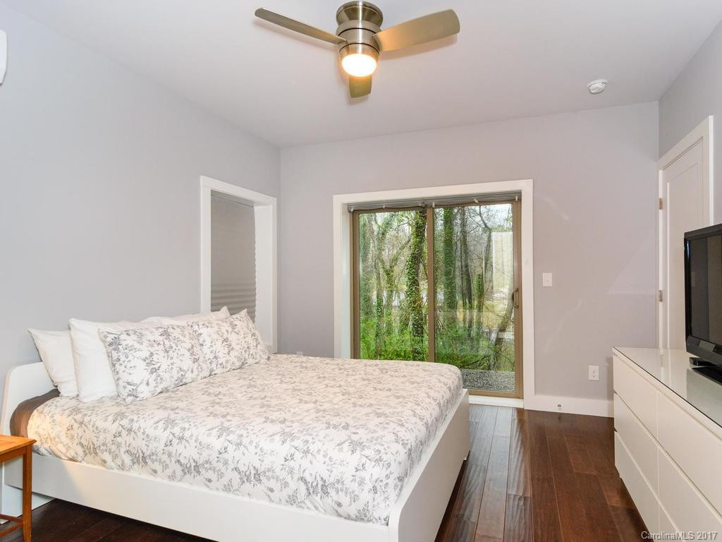 67 Honeysuckle Lane - Photo 20