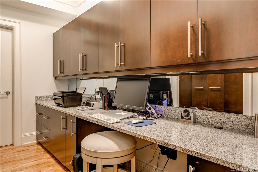 21 Battery Park Avenue #504 - Photo 16