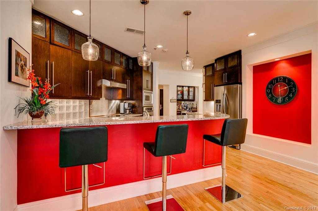 21 Battery Park Avenue #504 - Photo 8
