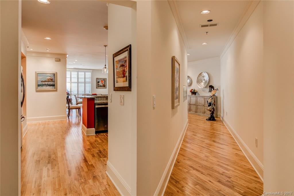 21 Battery Park Avenue #504 - Photo 9