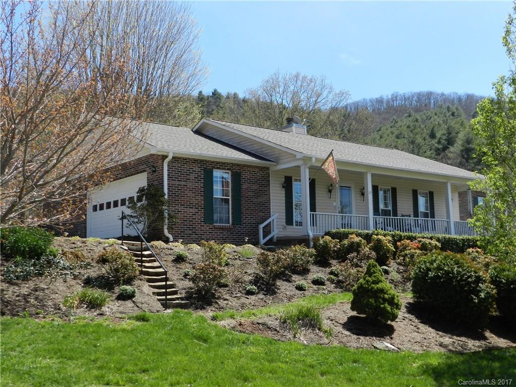29 Mountainbrook Road