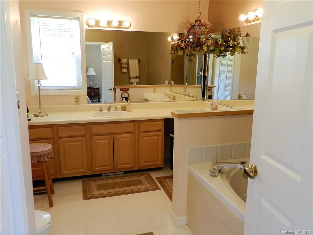 29 Mountainbrook Road - Photo 15