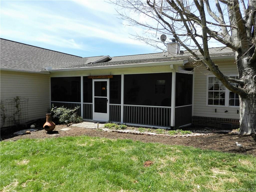 29 Mountainbrook Road - Photo 3