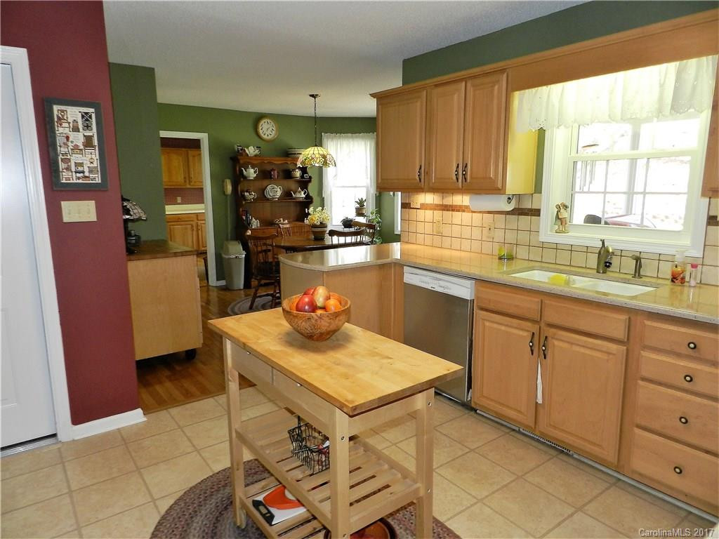 29 Mountainbrook Road - Photo 9