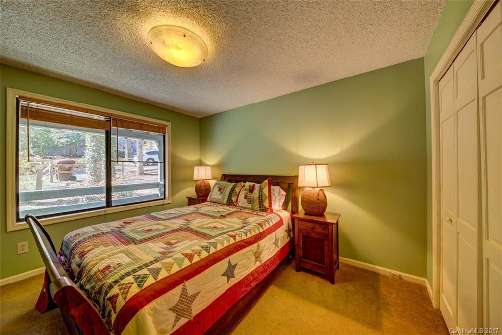 26 Gail Drive - Photo 14