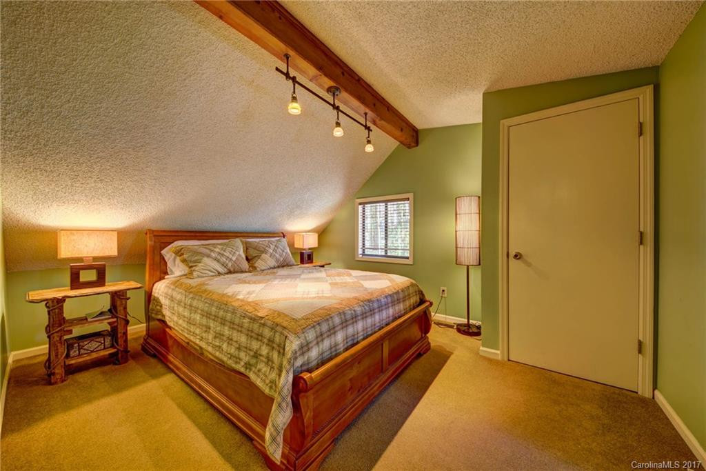 26 Gail Drive - Photo 17