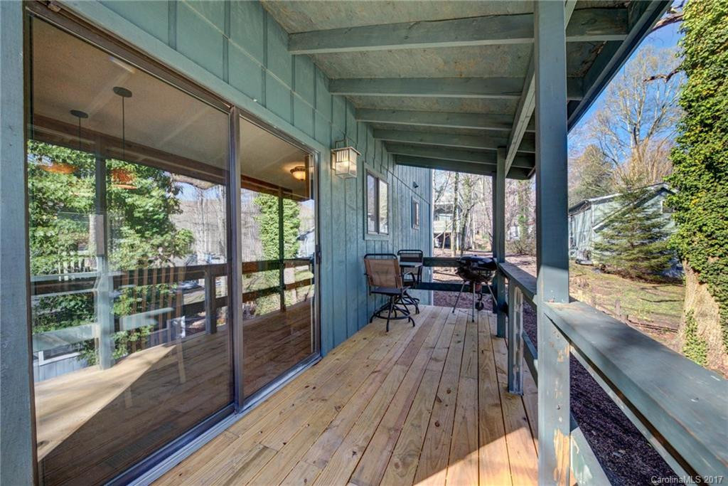 26 Gail Drive - Photo 5