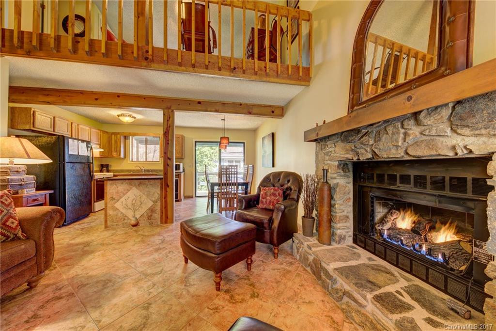 26 Gail Drive - Photo 7