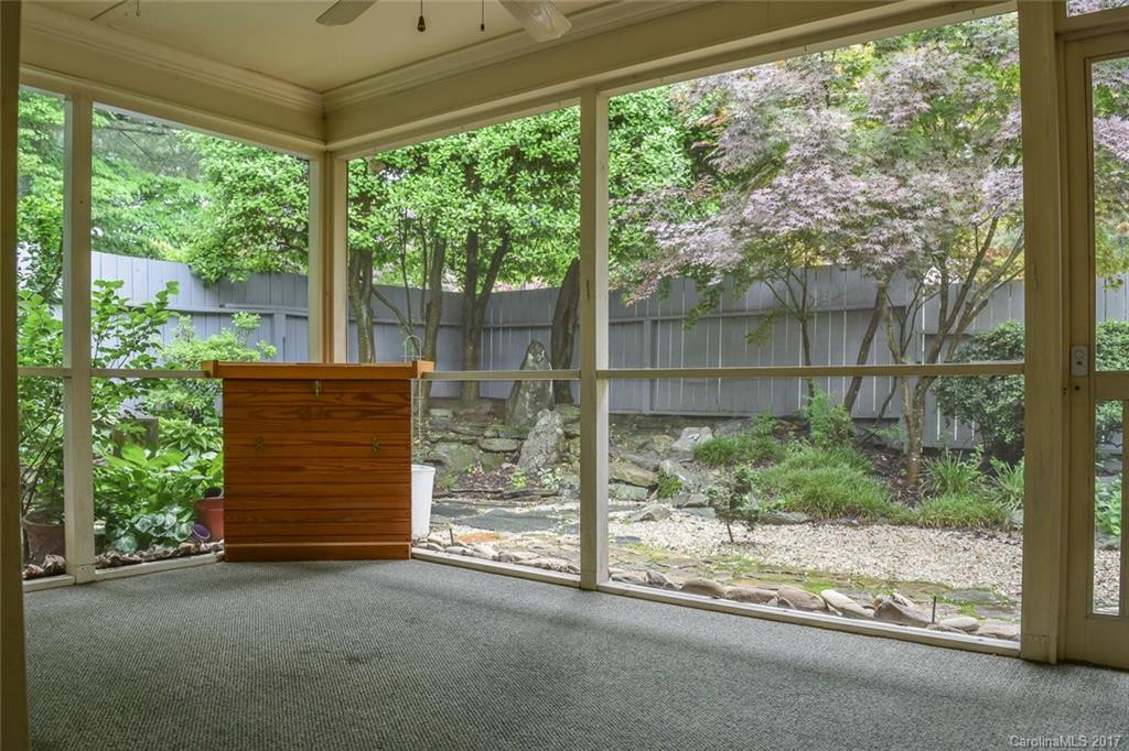 927 Kanuga Road #927 - Photo 14