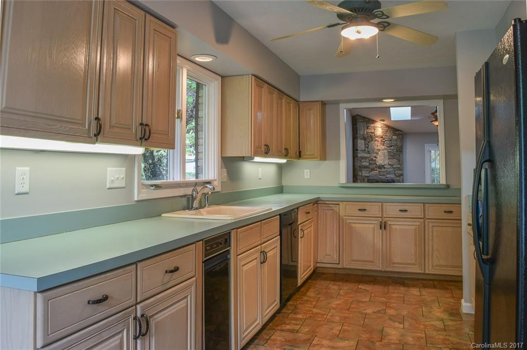 927 Kanuga Road #927 - Photo 6