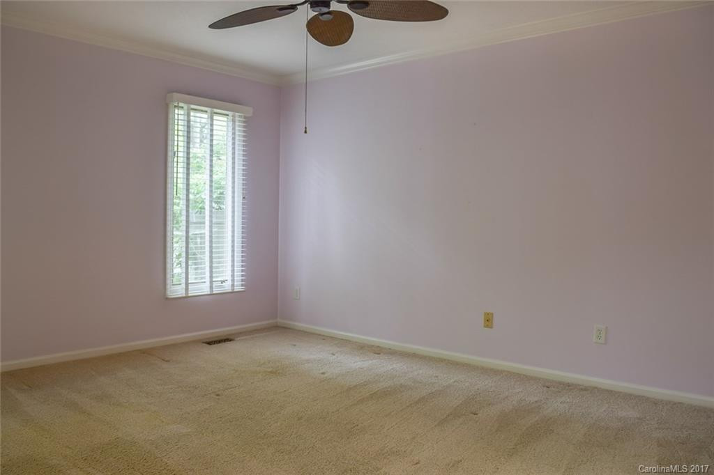 927 Kanuga Road #927 - Photo 10