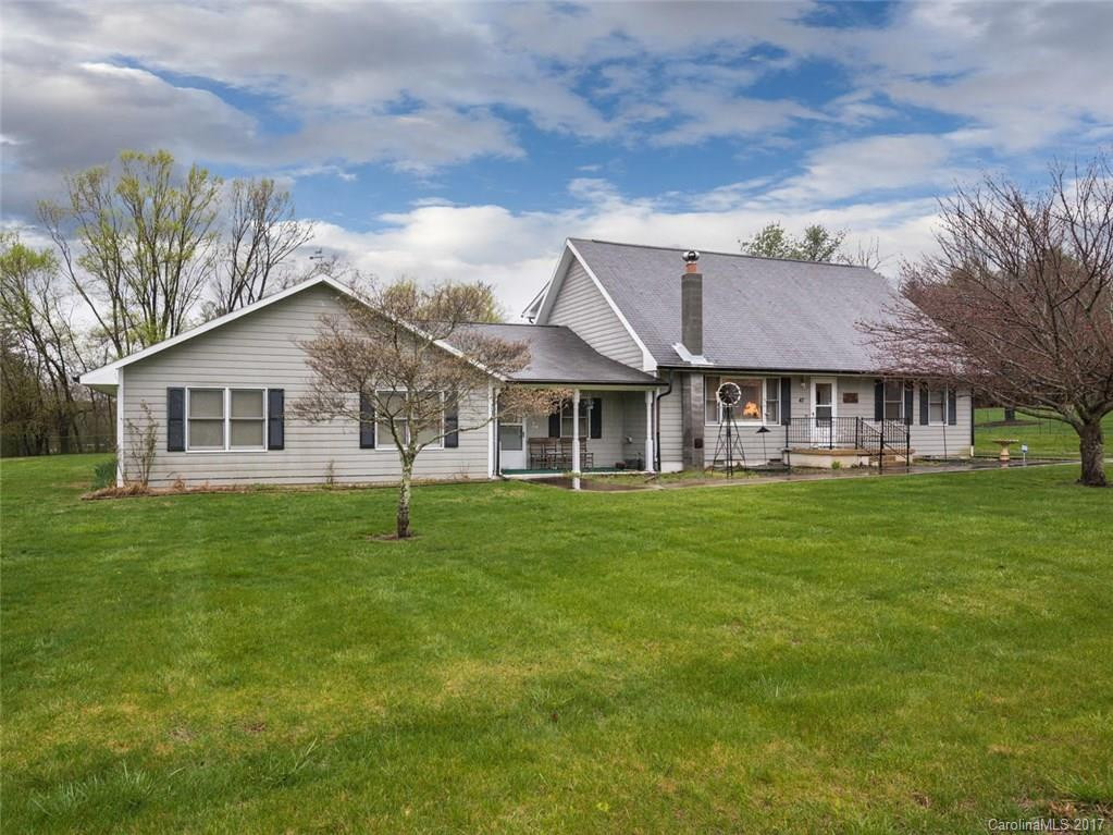 47 Cane Creek Circle