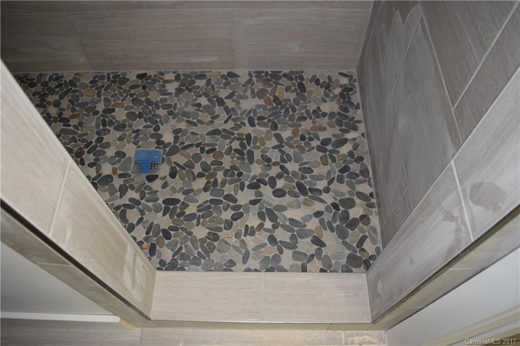 220 Turnpike Road - Photo 18