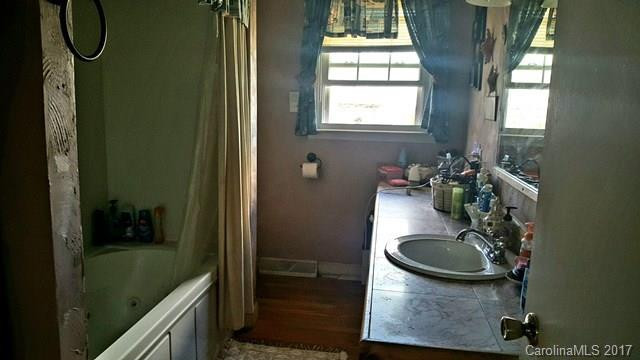 6828 Harmony Grove Road - Photo 10