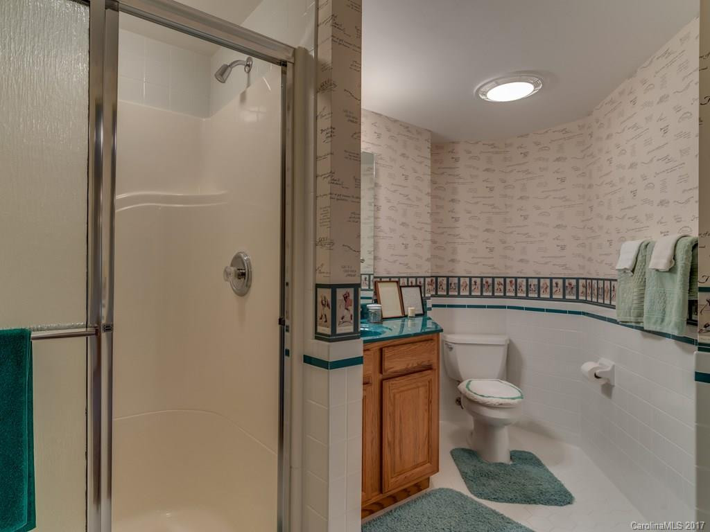 536 Hagen Drive - Photo 15