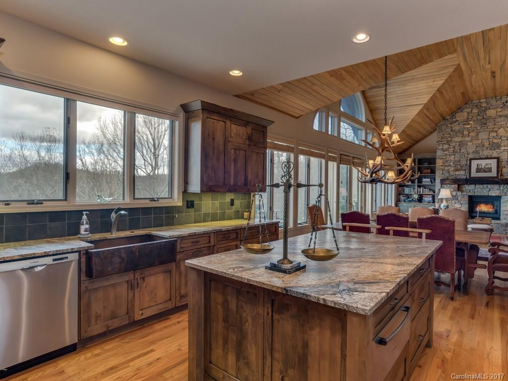 536 Hagen Drive - Photo 5