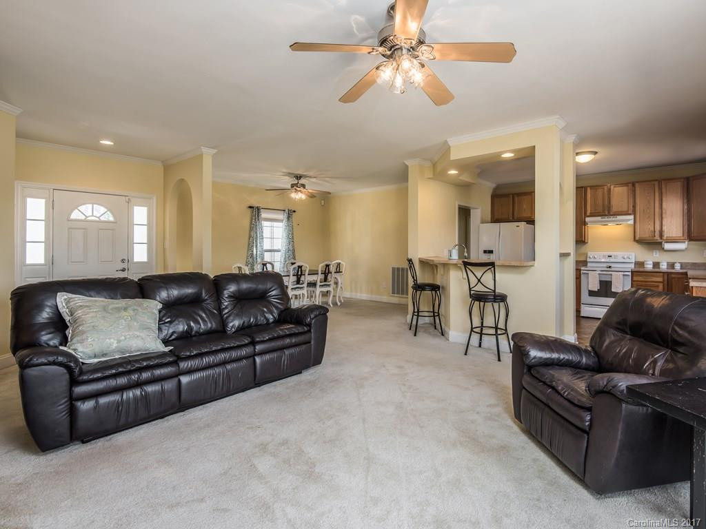 37 Hobes Way #32 - Photo 8