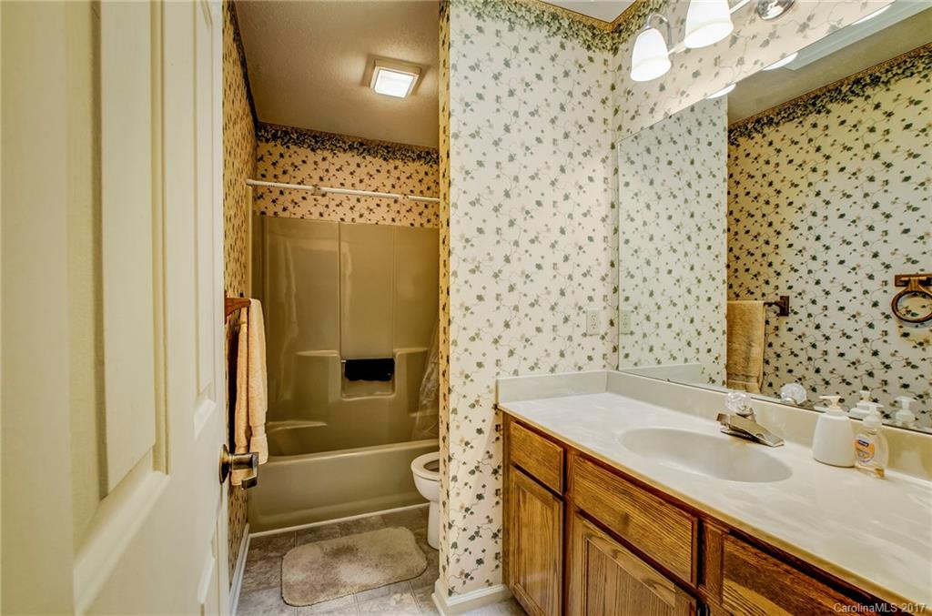 21 Glen Crest Drive - Photo 7