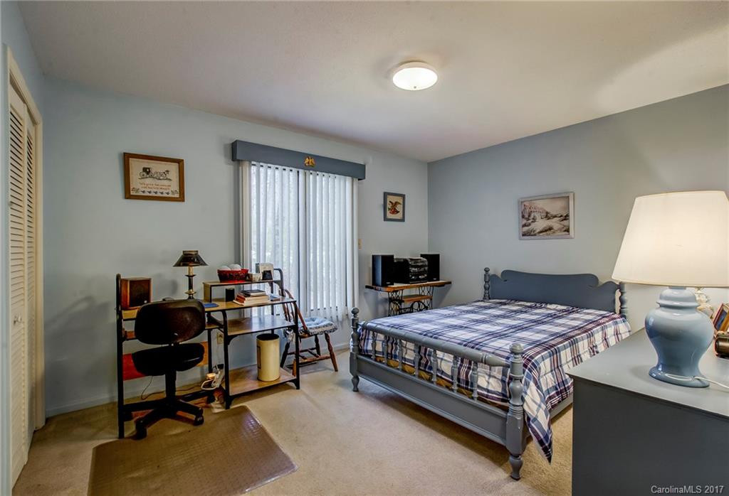 21 Glen Crest Drive - Photo 8