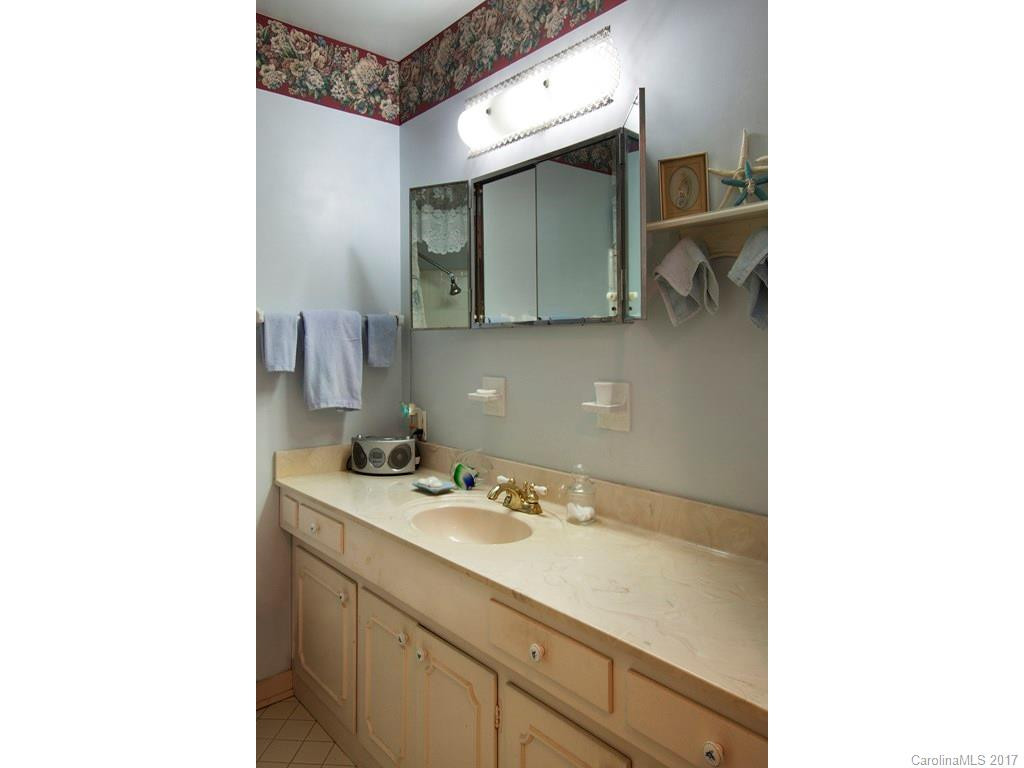 11 Browntown Road - Photo 13