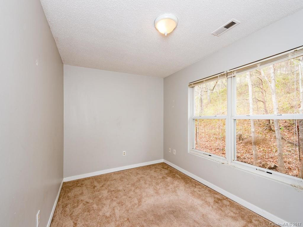 252 Trantham Cove Road #N/A - Photo 17