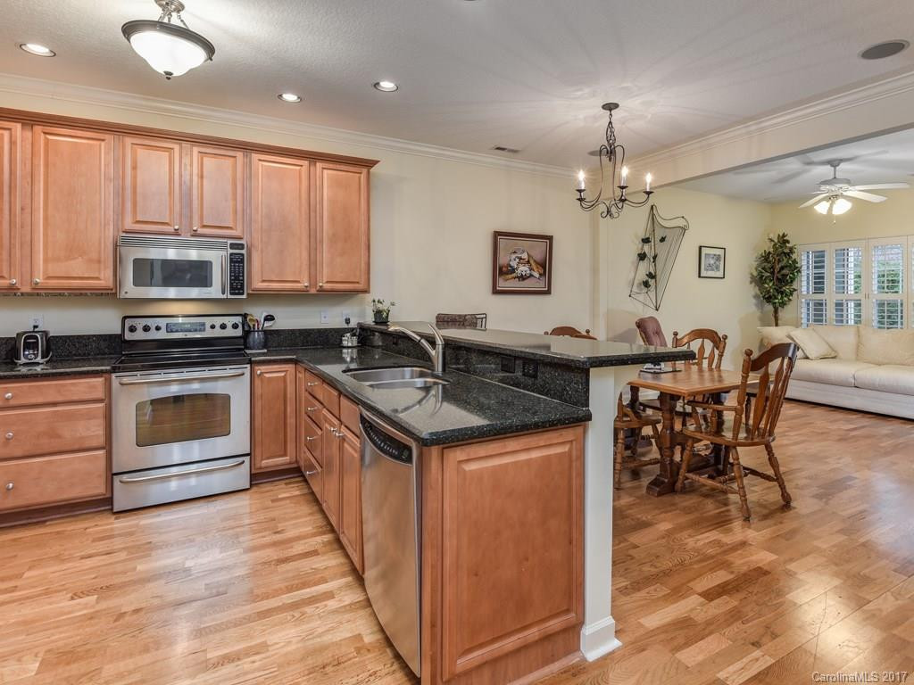 29 Victoria Park Drive #29 - Photo 5