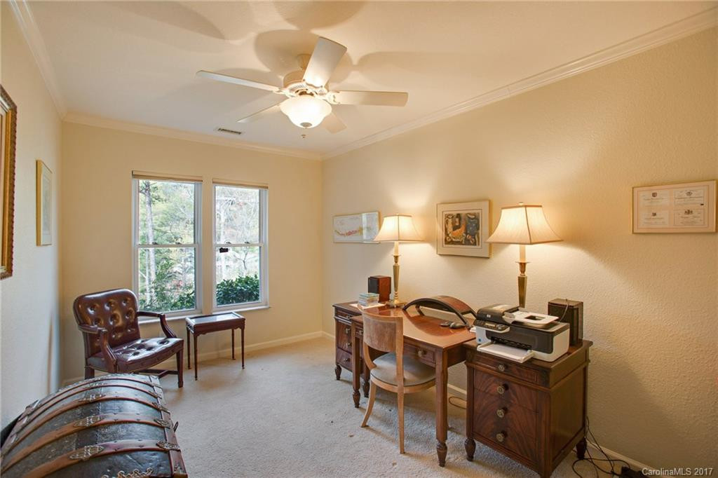 197 Hawthorne Drive - Photo 21