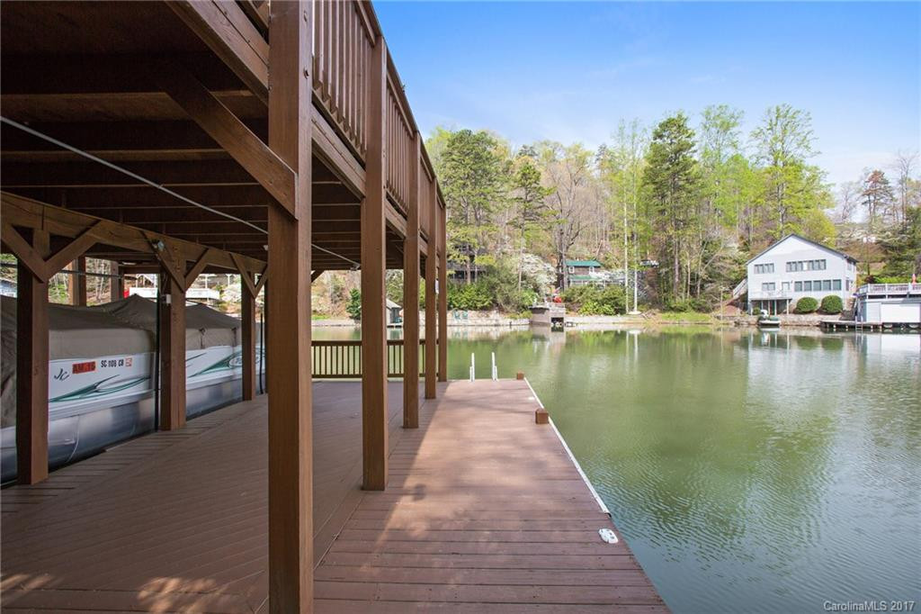 197 Hawthorne Drive - Photo 22