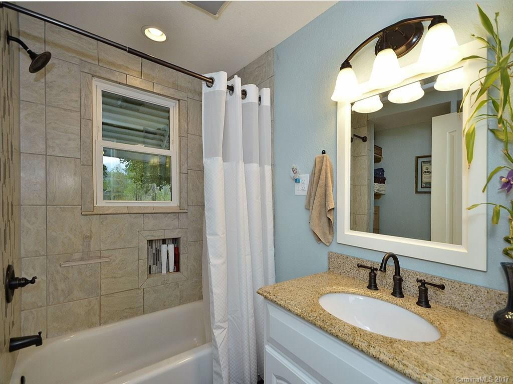 96 Lillie Lane - Photo 8