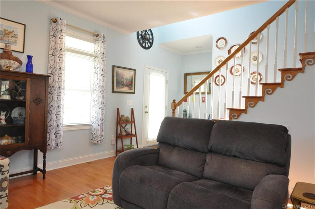 56 Ashlyn Lane #3 - Photo 5