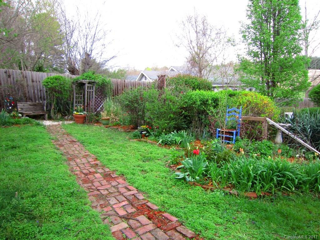 125 Wellington Street - Photo 18
