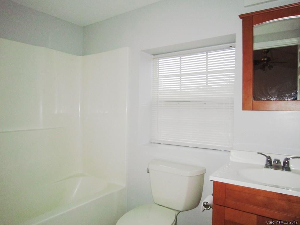125 Wellington Street - Photo 23