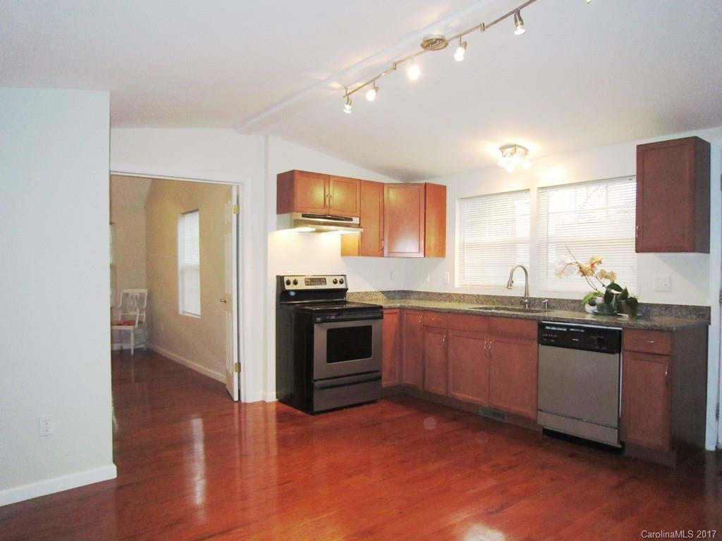 125 Wellington Street - Photo 4