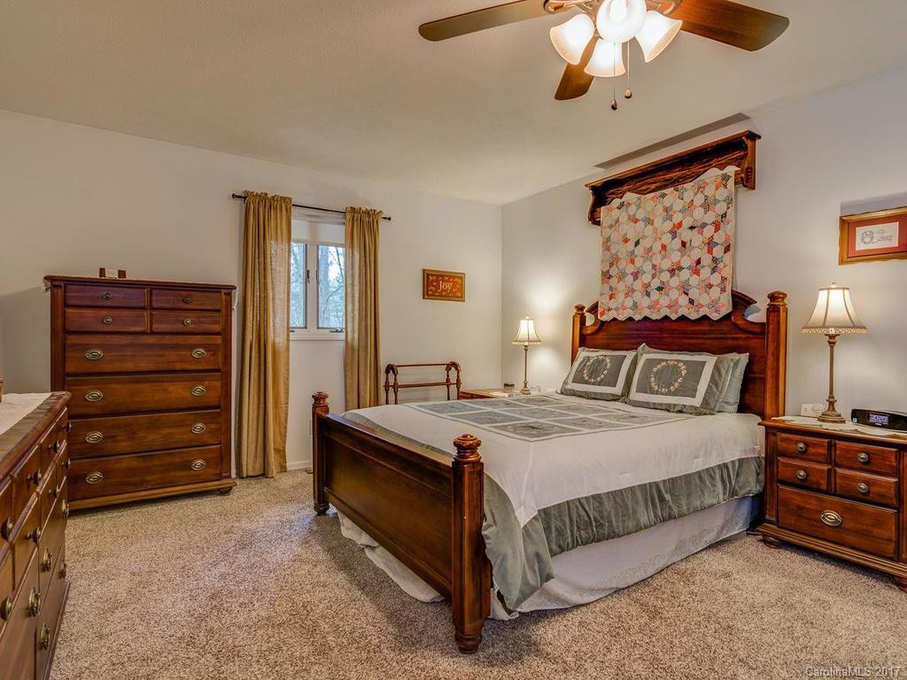 118 Troy Hill Drive - Photo 11