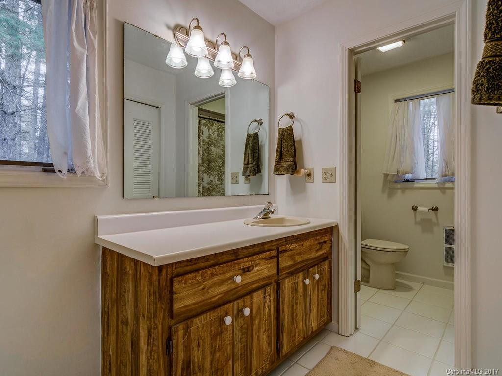 118 Troy Hill Drive - Photo 12