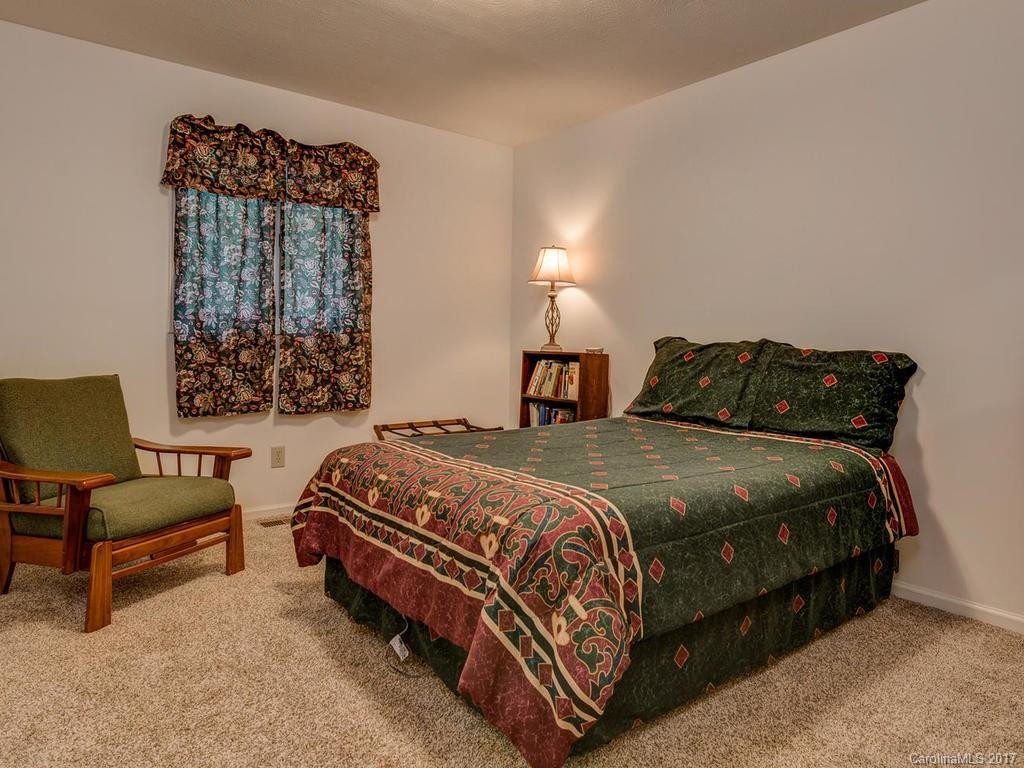 118 Troy Hill Drive - Photo 13