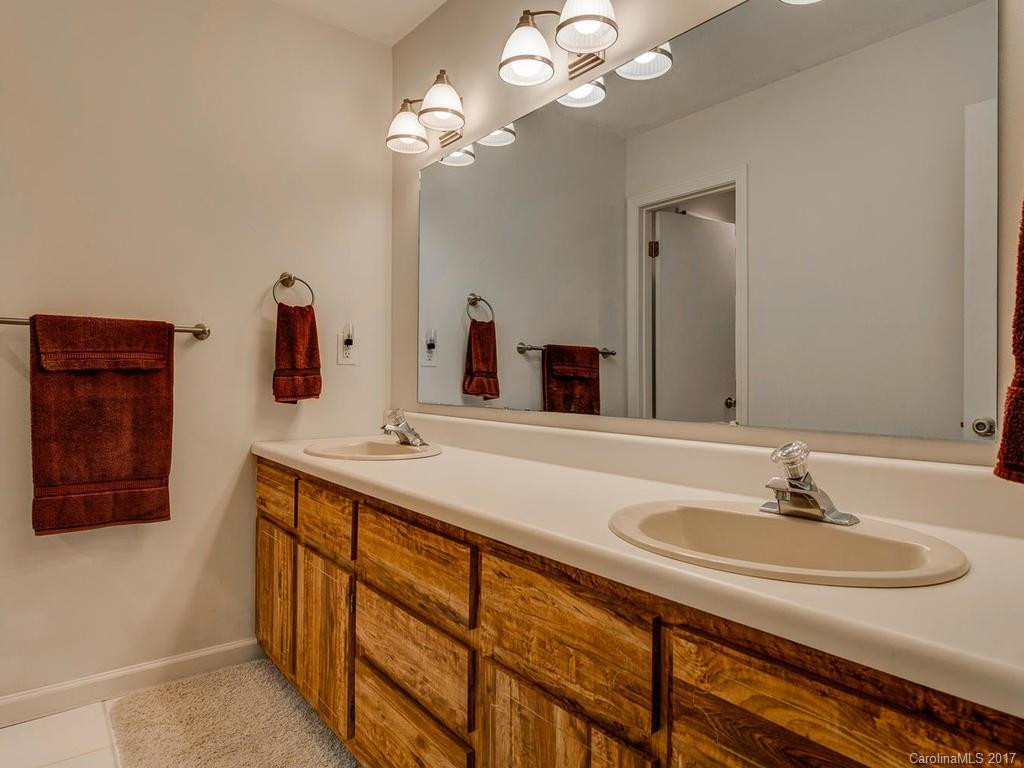 118 Troy Hill Drive - Photo 16