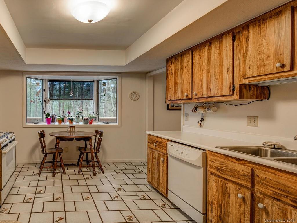 118 Troy Hill Drive - Photo 9